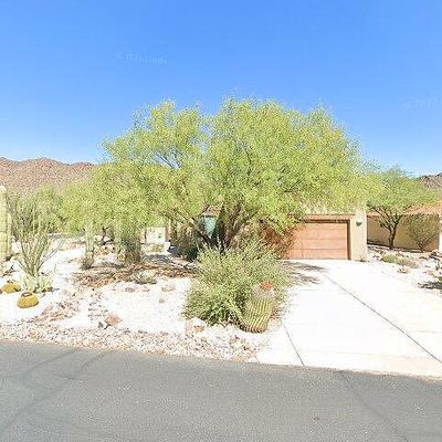 2301 S Triangle X Ln, Tucson, AZ 85713