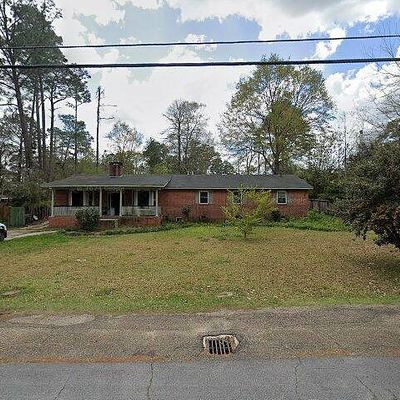 2304 Eddy St, Hattiesburg, MS 39402