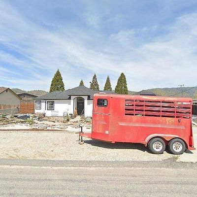 28181 Seabiscuit Way, Tehachapi, CA 93561