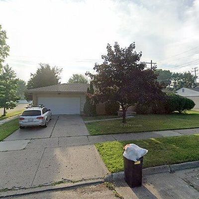 29509 Jacquelyn Dr, Livonia, MI 48154