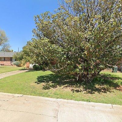 2605 Huntleigh Dr, Oklahoma City, OK 73120