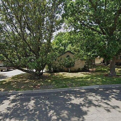 2708 Woodland Dr, Waco, TX 76710