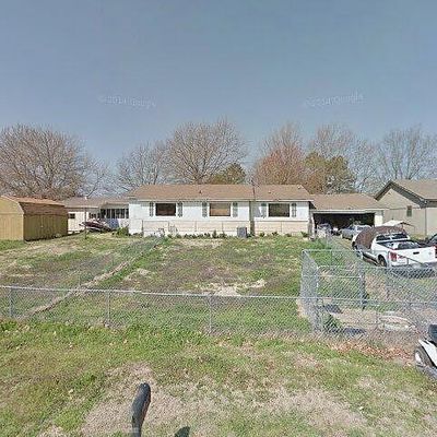 3216 Holiday Dr, White Hall, AR 71602