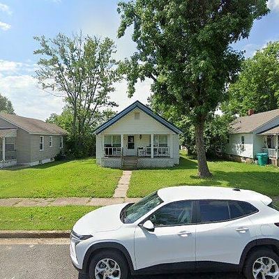 322 Maple St, Sullivan, MO 63080