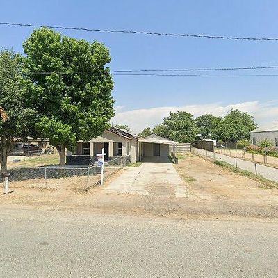 336 S Elm St, Pixley, CA 93256