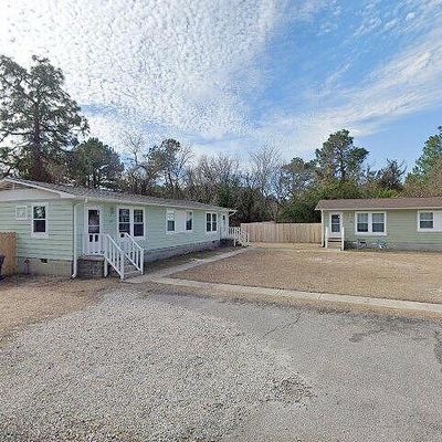 337 D St, Spring Lake, NC 28390