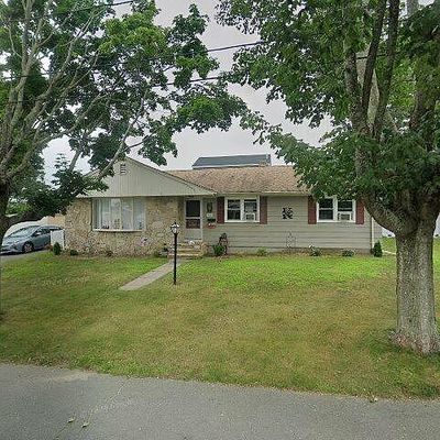 384 Cummington St, New Bedford, MA 02745