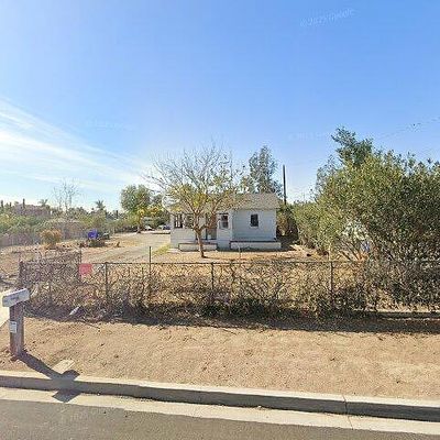 3941 Campbell St, Jurupa Valley, CA 92509