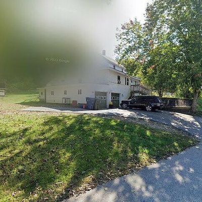 4 Jordan Ln, North Windham, CT 06256