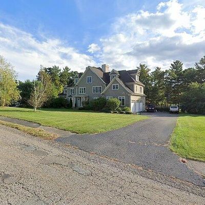 402 Country Club Way, Kingston, MA 02364