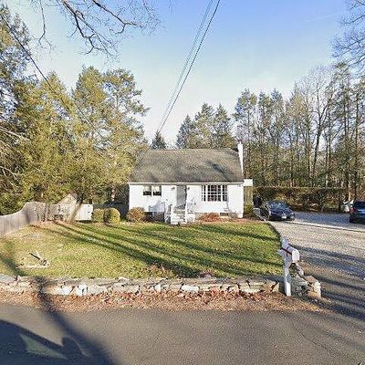 35 Old Bridge Rd, Brookfield, CT 06804