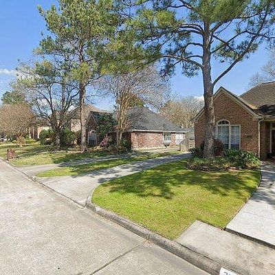 3514 Shady Village Dr, Kingwood, TX 77345