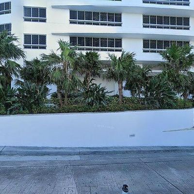 4401 Collins Ave #2305, Miami Beach, FL 33140