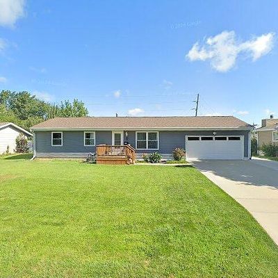 412 Newcastle Rd, Marshalltown, IA 50158