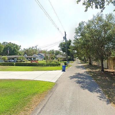 423 E County Line Rd, Lutz, FL 33549