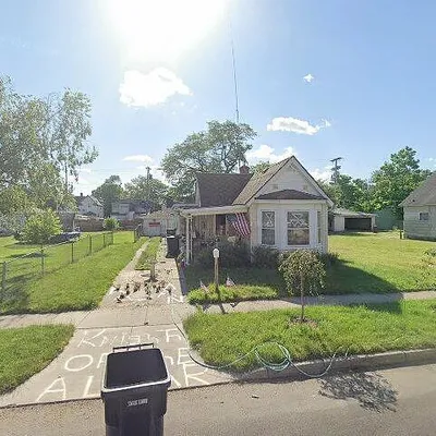 512 Pulaski St, South Bend, IN 46619