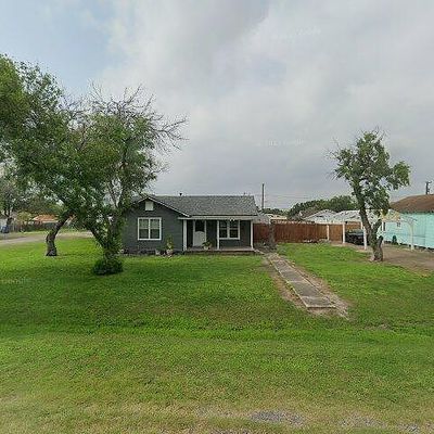 514 E 4 Th St, Bishop, TX 78343