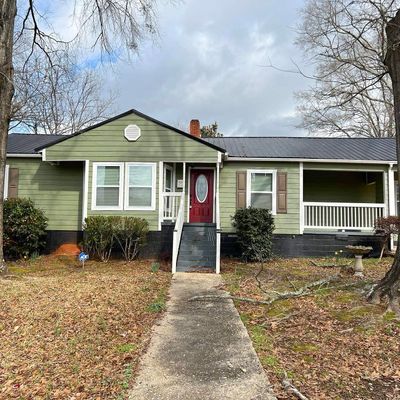 516 Brentwood St, Sylacauga, AL 35150