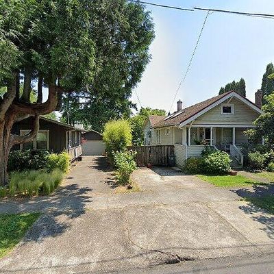 4986 Ne 34 Th Ave, Portland, OR 97211