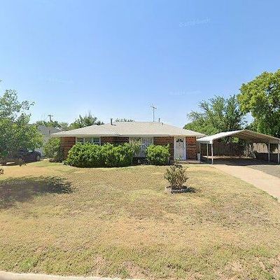 502 8 Th Ave, Canyon, TX 79015