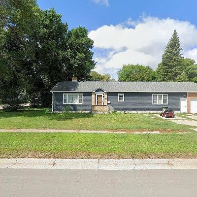 607 Call St, Emmetsburg, IA 50536