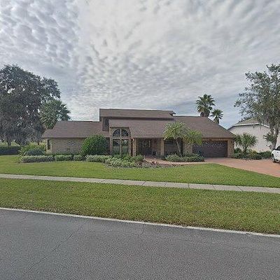 6151 Silver Oaks Dr, Zephyrhills, FL 33542