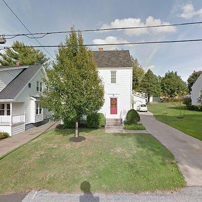 621 Roslyn Ave, Erie, PA 16505