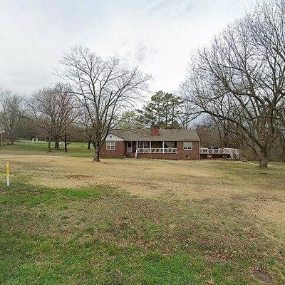 711 High St, Berryville, AR 72616