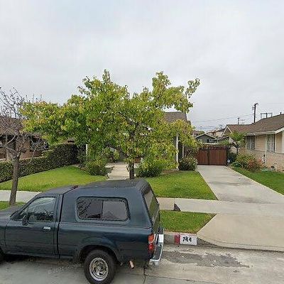 744 Molino Ave, Long Beach, CA 90804