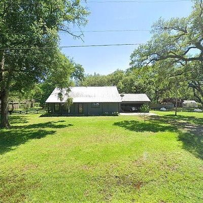 653 County Road 698, Angleton, TX 77515