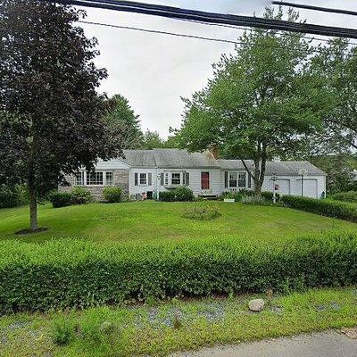 685 Main St, Hanson, MA 02341