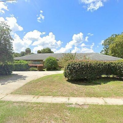 812 W Rich Ave, Deland, FL 32720