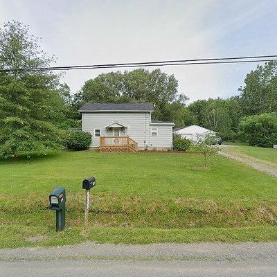 8396 Mill St, Girard, PA 16417