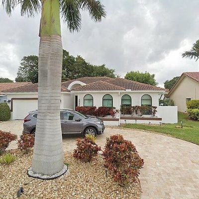 8638 Nw 82 Nd St, Tamarac, FL 33321