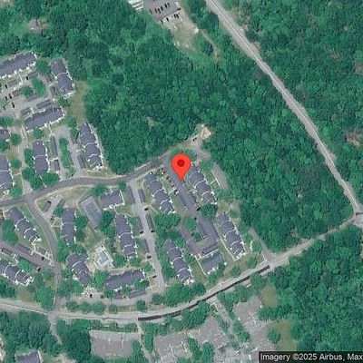 87 Leafwood Ln #234, Groton, CT 06340