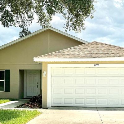 809 Laurel St, Mascotte, FL 34753