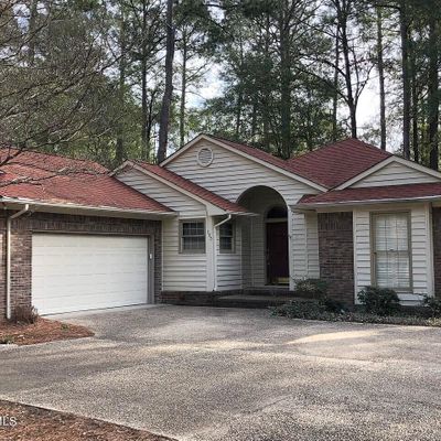 105 Merion Cir, Pinehurst, NC 28374