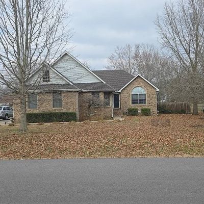 1011 Everett Dr, Smyrna, TN 37167