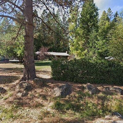 13692 Meadow View Dr, Grass Valley, CA 95945