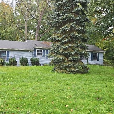 13794 Lawson Rd, Grand Ledge, MI 48837