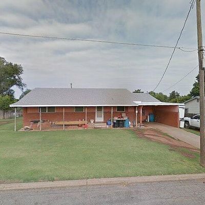 1455 Young St, Alva, OK 73717