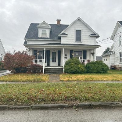 155 Ashford Ave, Bellevue, OH 44811