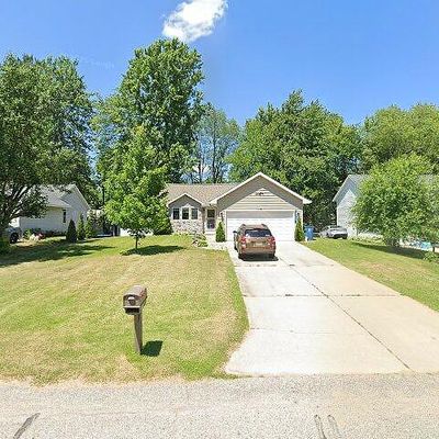 195 Great Northern Ln, Holland, MI 49424