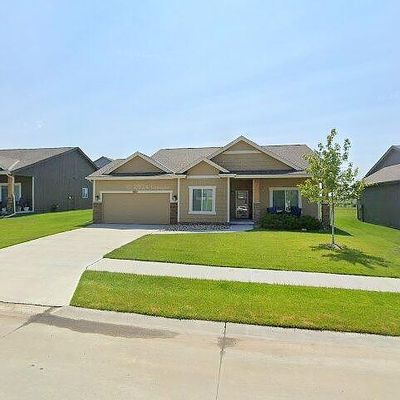 18117 Camden Ave, Elkhorn, NE 68022