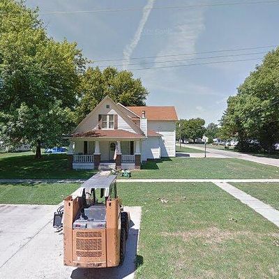 217 N 5 Th Ave, New Windsor, IL 61465