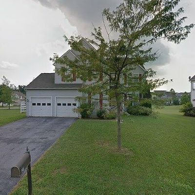 21 N Danbury Cir, Coatesville, PA 19320