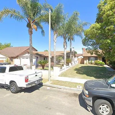 211 Carlisle Ct, Oxnard, CA 93033