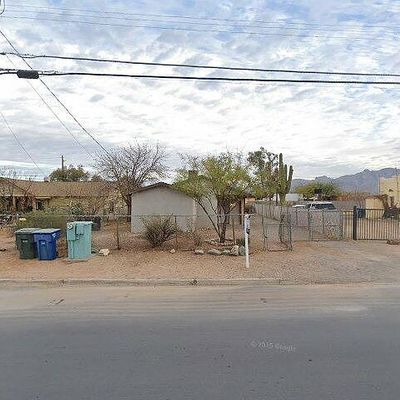 213 E Blacklidge Dr, Tucson, AZ 85705