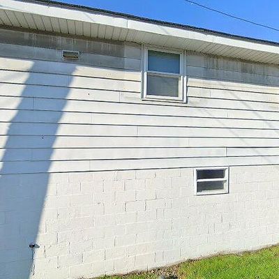 27 S Rose Ave, Homer City, PA 15748