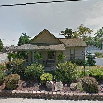 25 W Water St, Hubbard, OH 44425